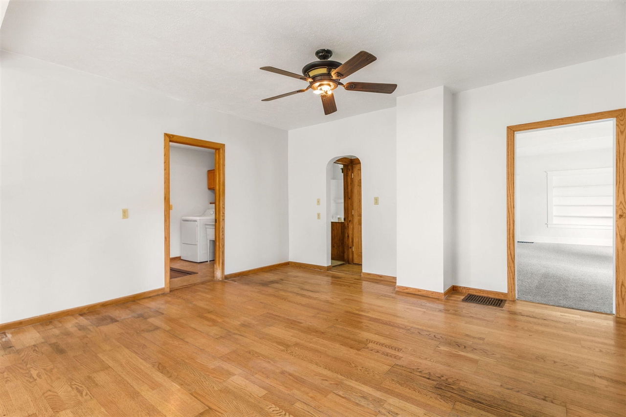 15684 Madron Lake Road Buchanan, MI 49107 - Photo 5 of 40