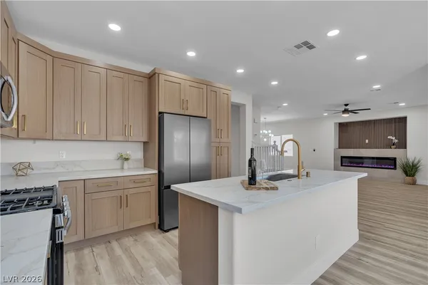 $499,900 | 6408 Casamar Street, North Las Vegas, NV 89086