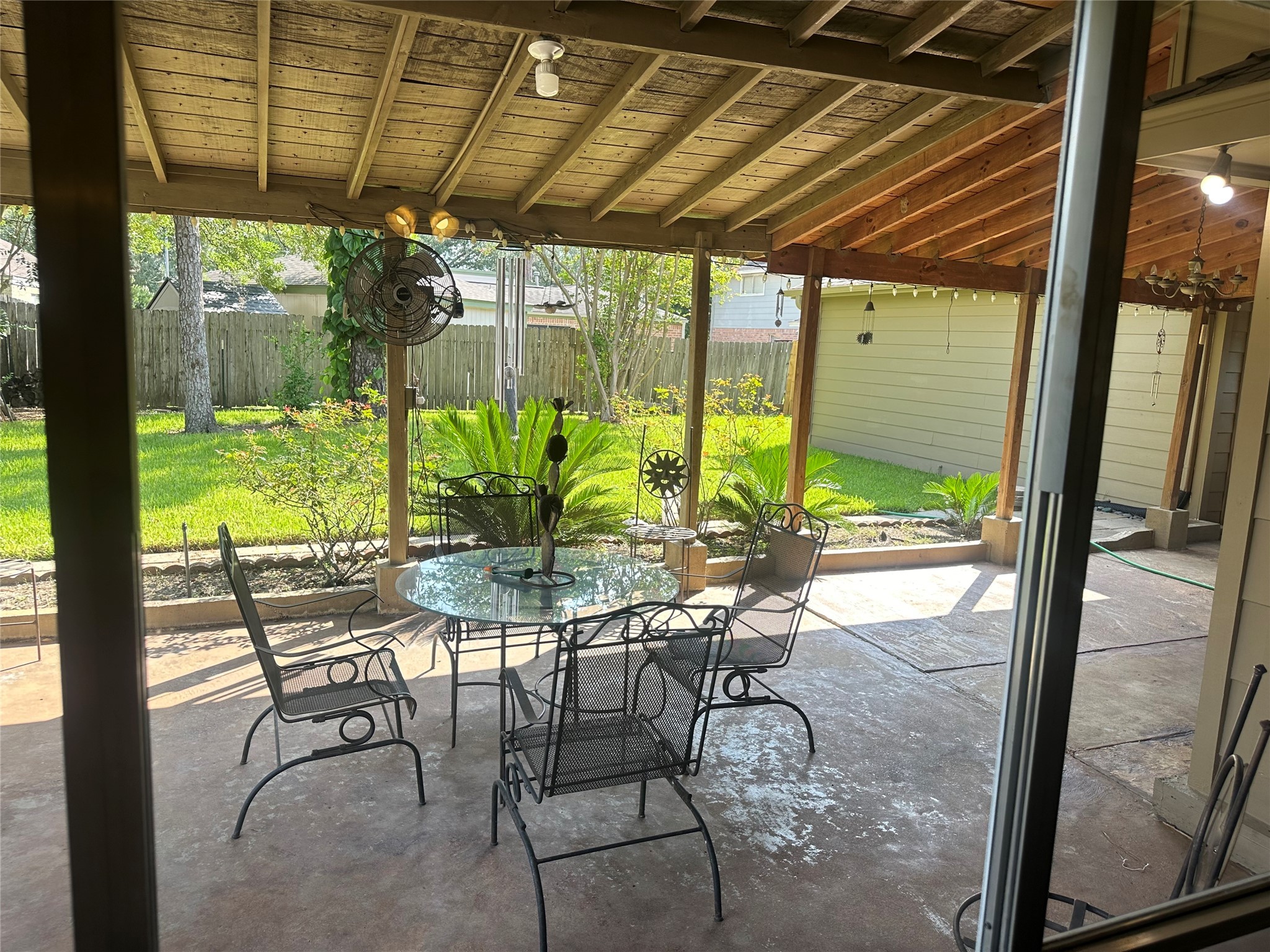 17722 Sorrell Ridge Drive Spring, TX 77388 - Photo 27 of 37 a view of an outdoor dining space with a table and chairs