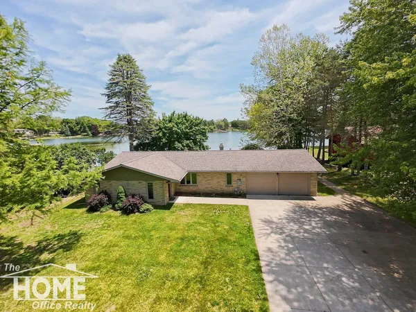 $399,711 | 4879 Mohican Trail West, Owosso, MI 48867