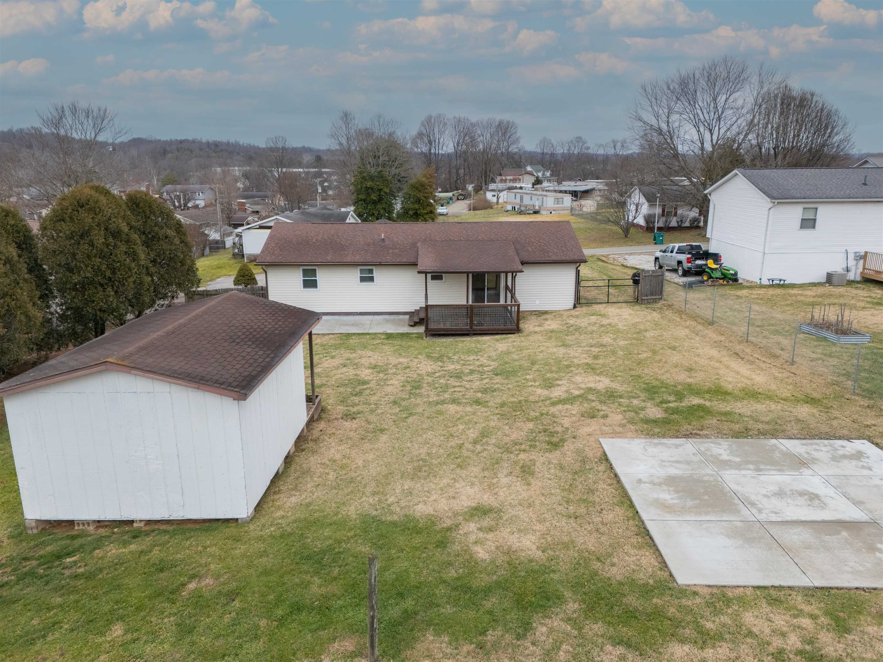 106 Elite Heights Road Hurricane, WV 25526 - Photo 4 of 32 Gallery Image 4