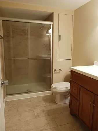 $2,600 | 546 Fawn Court, Carol Stream, IL 60188