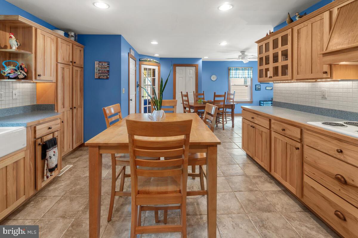 12920 Coppermine Road Union Bridge, MD 21791 - Photo 15 of 56 huge kitchen