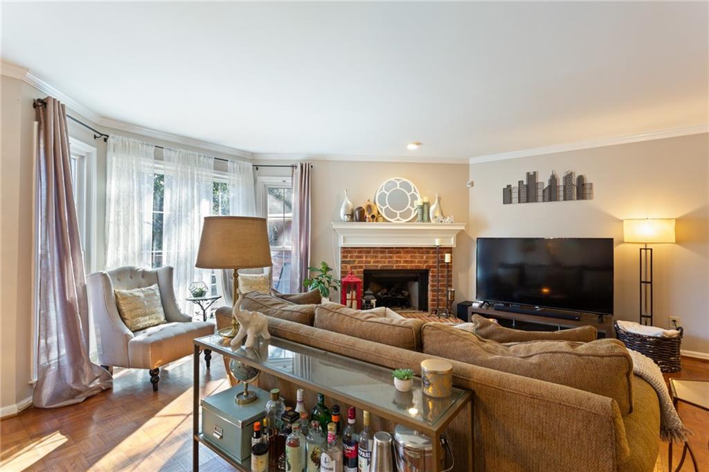 2587 Salem Crossing Tucker, GA 30084 - Photo 12 of 55