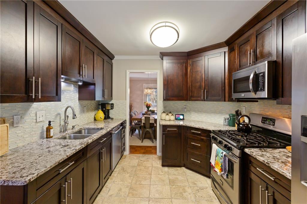 2587 Salem Crossing Tucker, GA 30084 - Photo 19 of 55