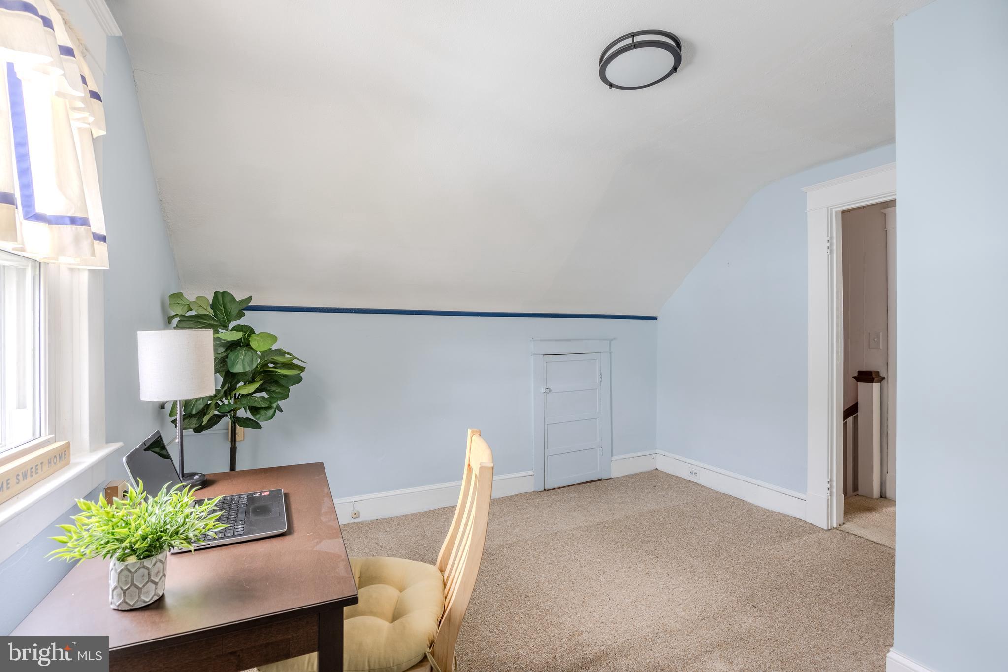 51 Edmondson Ridge Road Catonsville, MD 21228 - Photo 33 of 56