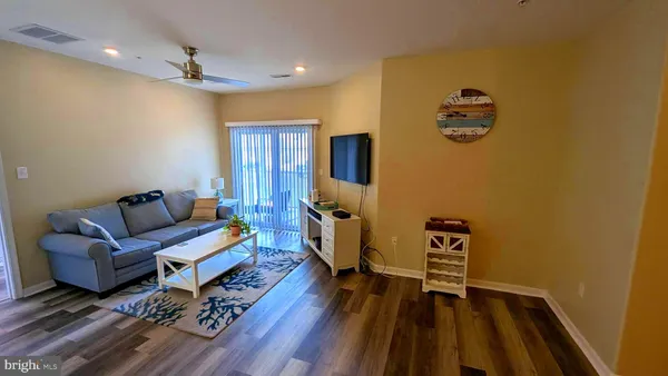 $275,000 | 4401 D Summer Brook Lane, Unit 4401D, Milford, DE 19963