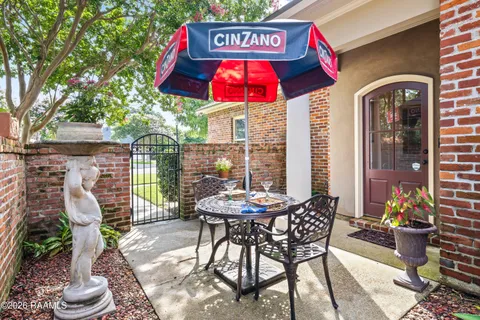 $799,000 | 205 Mission Hills Drive, Broussard, LA 70518