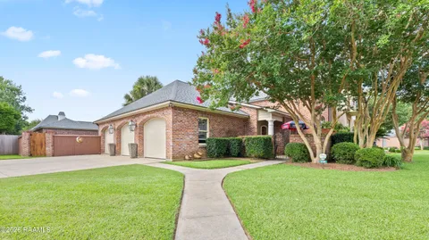 $799,000 | 205 Mission Hills Drive, Broussard, LA 70518
