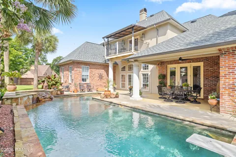 $799,000 | 205 Mission Hills Drive, Broussard, LA 70518
