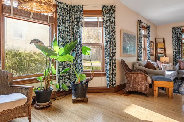 $350,000 | 708 West Broadway Street, Winona, MN 55987