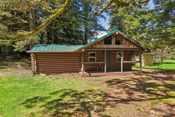 $1,280,000 | 19034 364th Avenue Southeast, Maple Valley, WA 98038