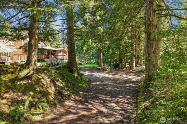 $1,280,000 | 19034 364th Avenue Southeast, Maple Valley, WA 98038