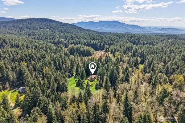 $1,280,000 | 19034 364th Avenue Southeast, Maple Valley, WA 98038