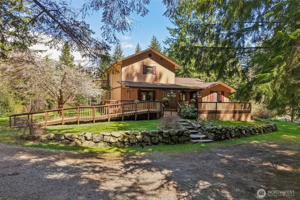 $1,280,000 | 19034 364th Avenue Southeast, Maple Valley, WA 98038
