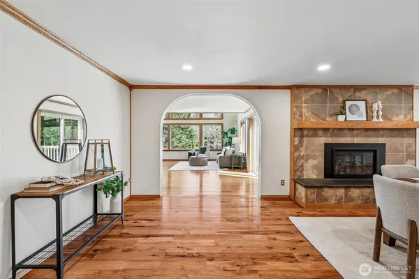 $1,280,000 | 19034 364th Avenue Southeast, Maple Valley, WA 98038