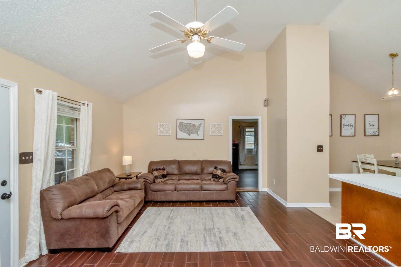 2374 Club House Road Mobile, AL 36605 - Photo 4 of 23