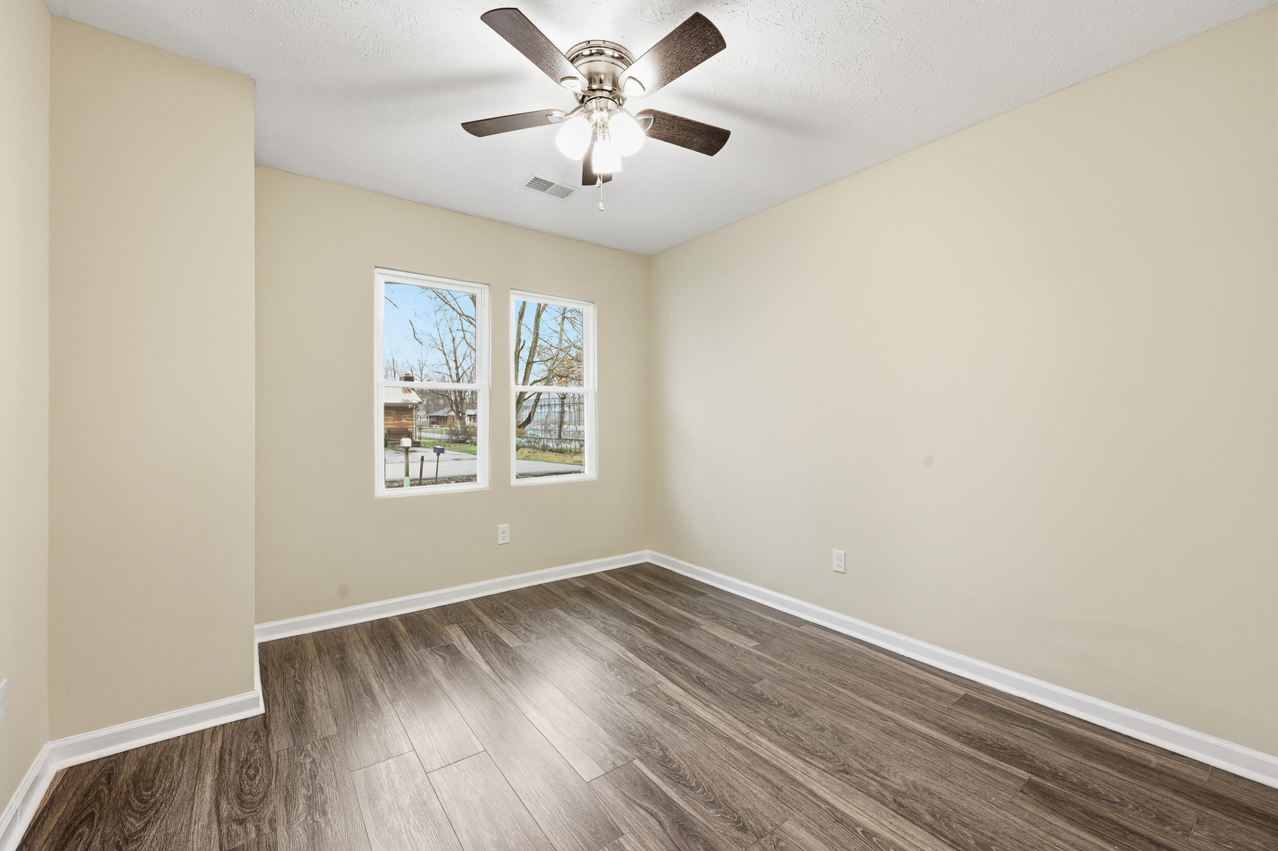 226 Airport Road Stanton, KY 40380 - Photo 11 of 24 13_img_4151-2