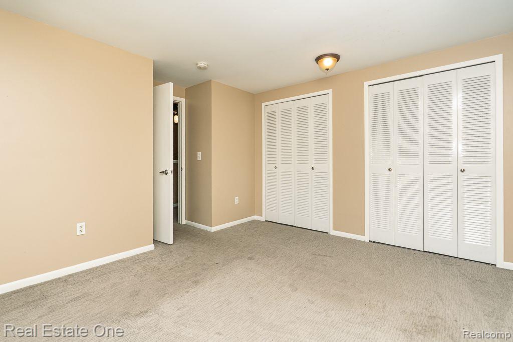 1127 Tienken Court Rochester, MI 48306 - Photo 9 of 15