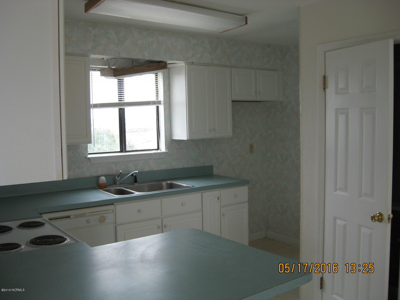 2342-1 New River Inlet Road North Topsail Beach, NC 28460 - Photo 11 of 23 IMG_8365