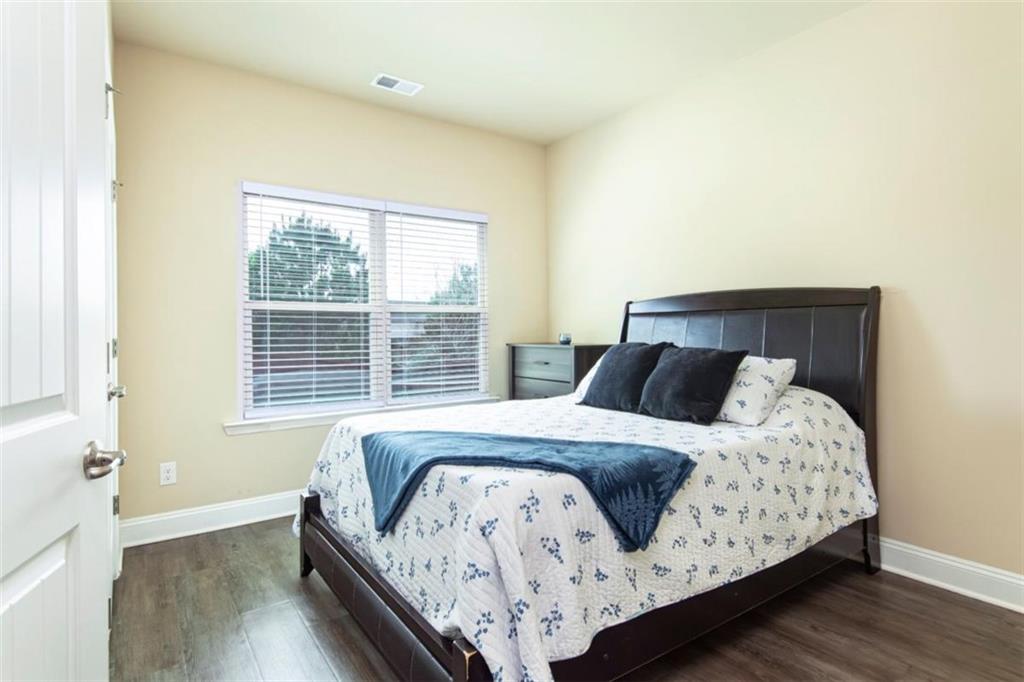 12261 Anchor Way Hampton, GA 30228 - Photo 13 of 31