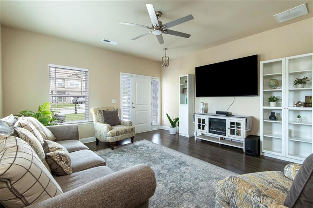 12261 Anchor Way Hampton, GA 30228 - Photo 6 of 31