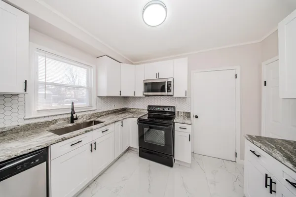 $150,000 | 11036 Studebaker Avenue, Warren, MI 48089