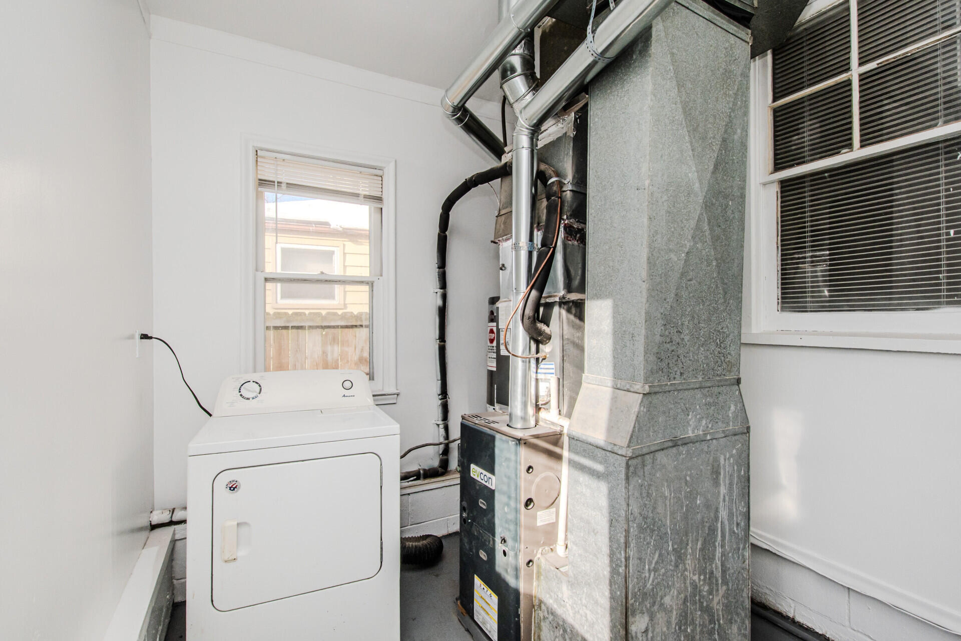 11036 Studebaker Avenue Warren, MI 48089 - Photo 30 of 61 029_35