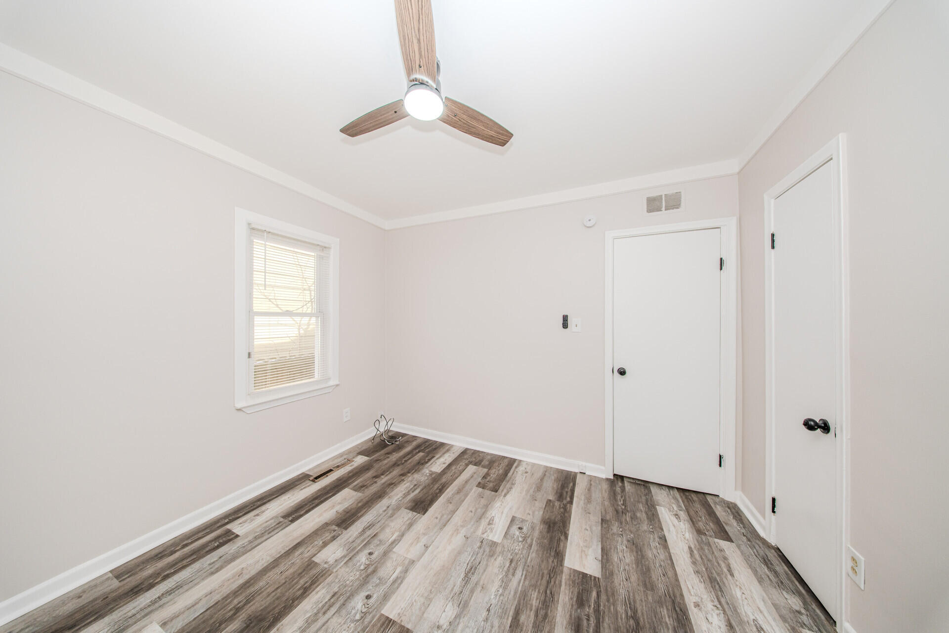 11036 Studebaker Avenue Warren, MI 48089 - Photo 36 of 61 035_49