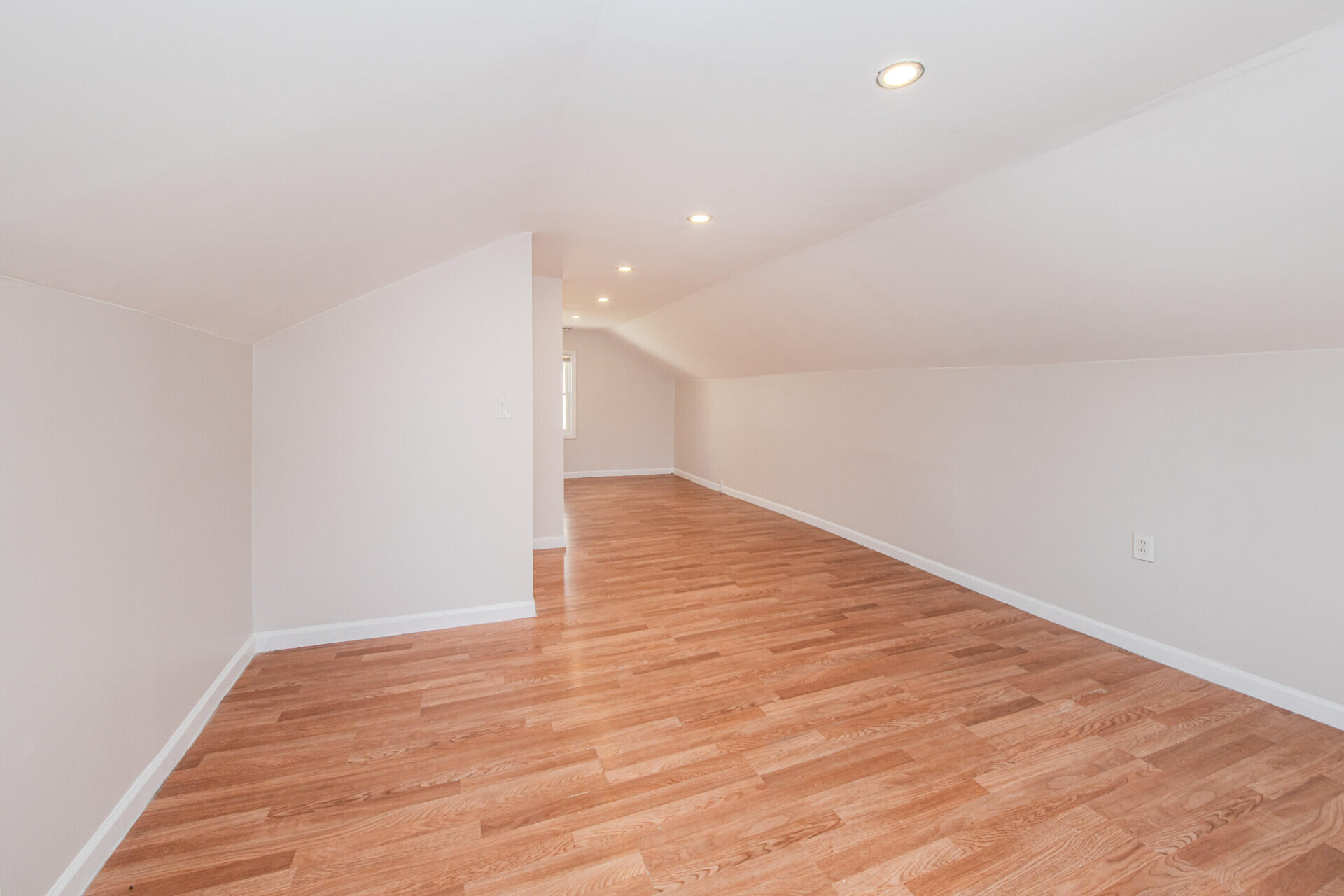 11036 Studebaker Avenue Warren, MI 48089 - Photo 50 of 61 049_56