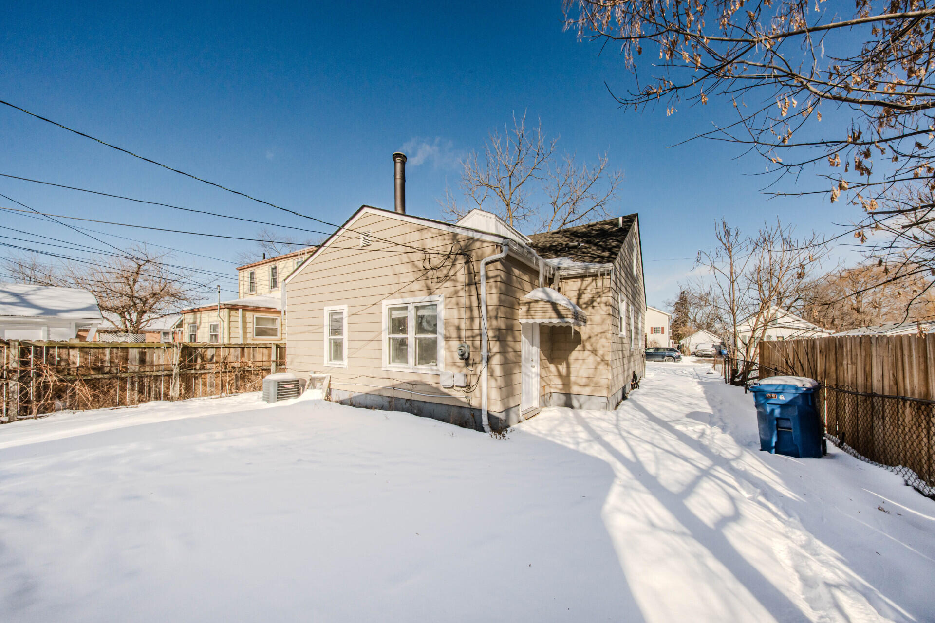 11036 Studebaker Avenue Warren, MI 48089 - Photo 9 of 61 008_65