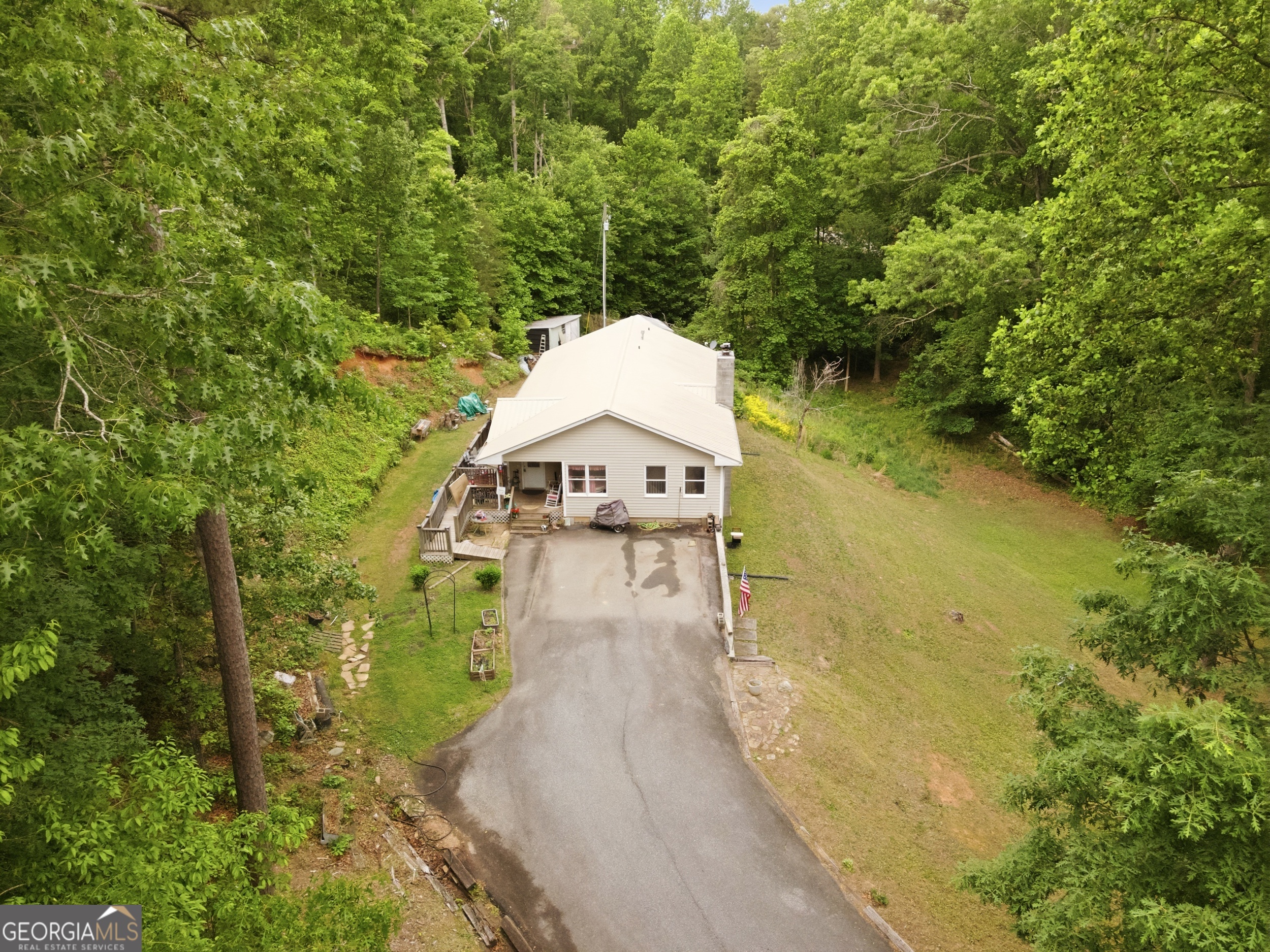 169 Pinecrest Road North Toccoa, GA 30577 - Photo 42 of 55 Gallery Image 42