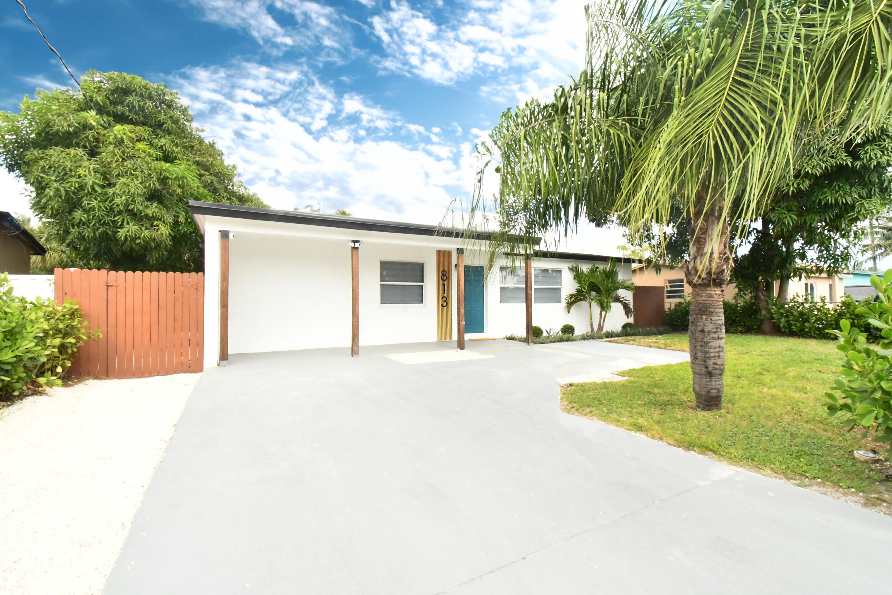 813 Southwest 3rd Court Delray Beach, FL 33444 - Photo 1 of 25 edit 1