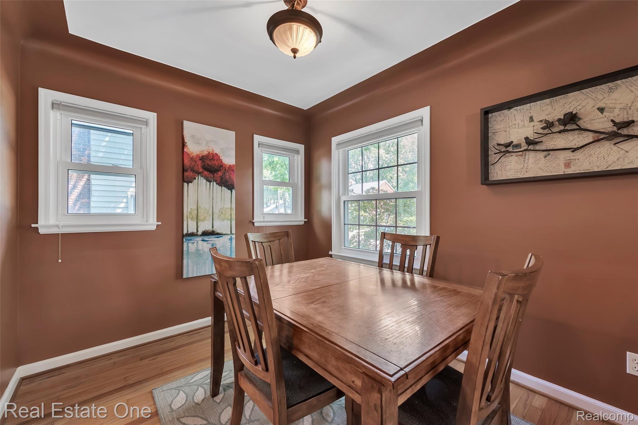 1750 Dorothea Road Berkley, MI 48072 - Photo 9 of 33 1750-Dorothea-Ave-Berkley-windowstill-10.jpg