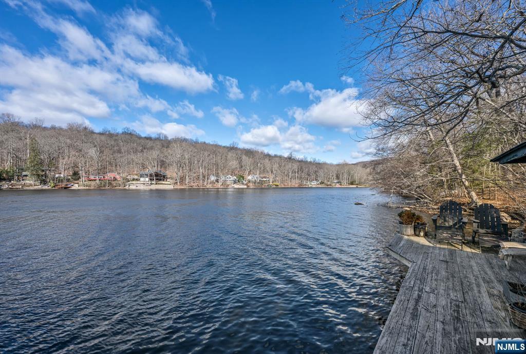 26 Short Road Bloomingdale, NJ 07420 - Photo 41 of 46