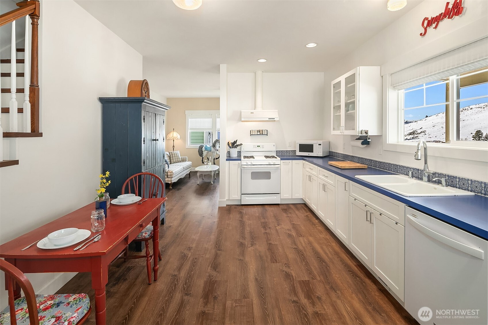 2080 Bettas Road Cle Elum, WA 98922 - Photo 13 of 31 a large kitchen with stainless steel appliances kitchen island granite countertop a large island in the center