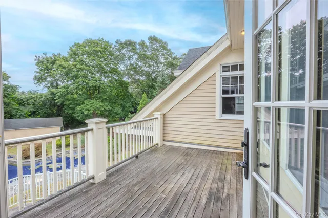 $2,175,000 | 52 Brushy Neck Lane, Westhampton, NY 11977