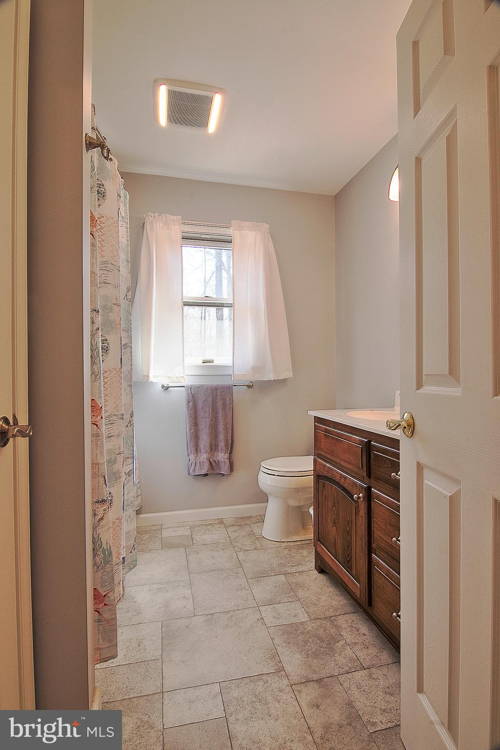 169 Henry Road Barto, PA 19504 - Photo 20 of 36 Full Bath