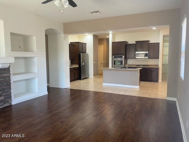 2592 North Riley Road Buckeye, AZ 85396 - Photo 3 of 33 image15