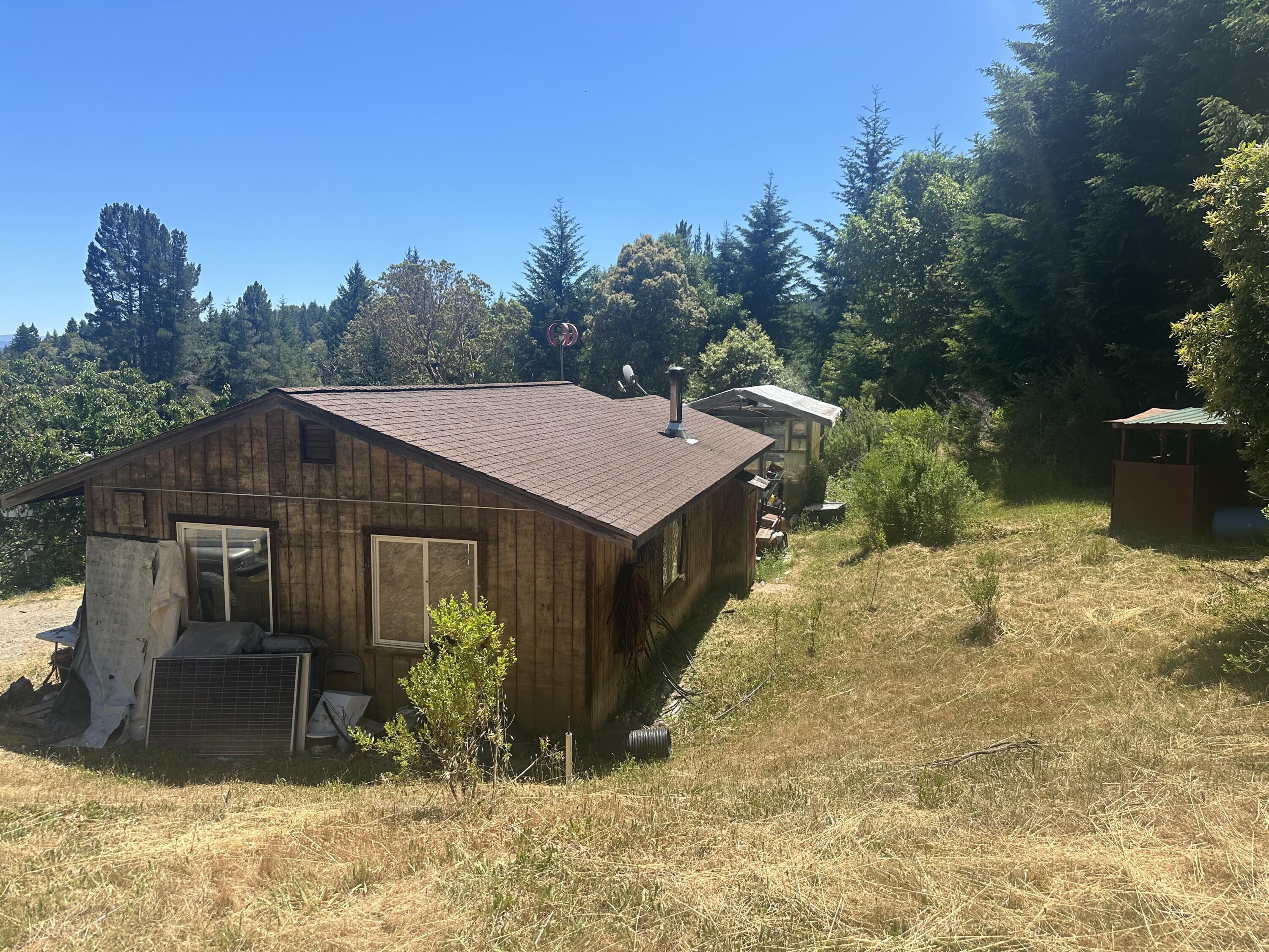 2320 Road B Road Miranda, CA 95553 - Photo 6 of 18 back of garage