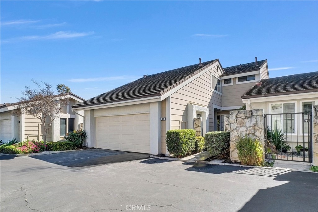 48 Wetstone Irvine, CA 92604 - Photo 2 of 20