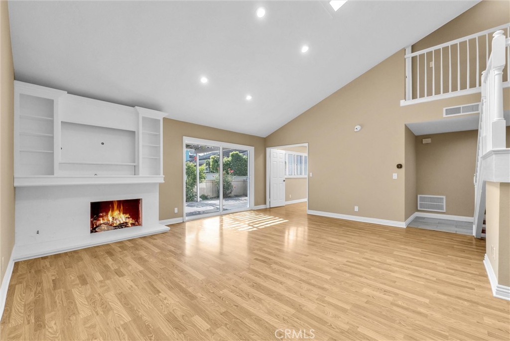 48 Wetstone Irvine, CA 92604 - Photo 4 of 20