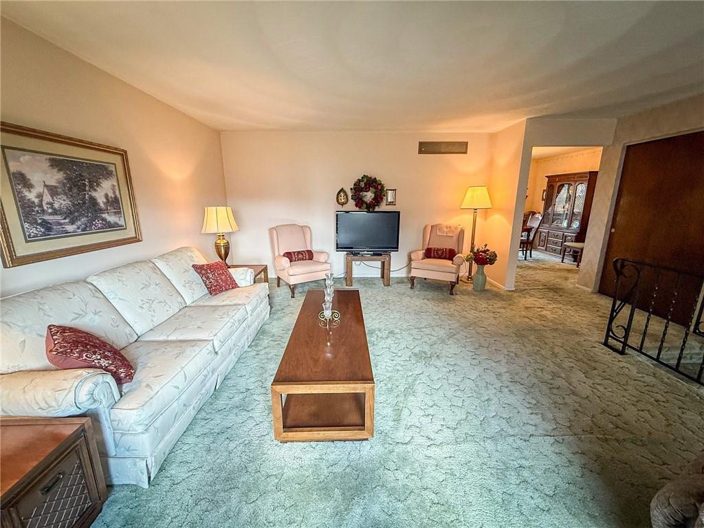 300 North Duffy Road Butler, PA 16001 - Photo 13 of 39 Gallery Image 13