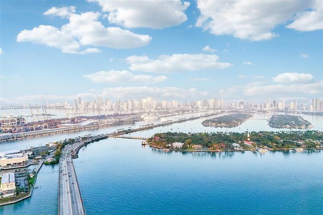 $14,000,000 | 501 West Avenue, Unit 4201/05, Miami Beach, FL 33139