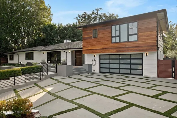 $5,850,000 | 645 South San Rafael Avenue, Pasadena, CA 91105