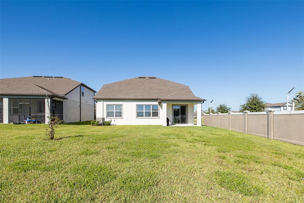 9224 Rally Spring Loop Wesley Chapel, FL 33545 - Photo 34 of 52 Gallery Image 34