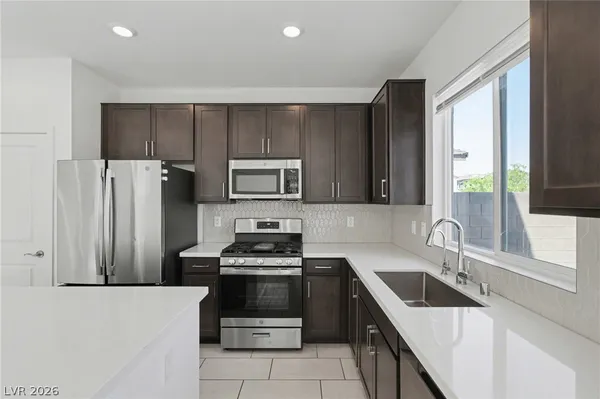 $425,000 | 6710 High Quest Street, North Las Vegas, NV 89086