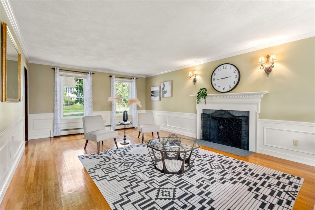 163 Old Farm Road North Andover, MA 01845 - Photo 5 of 35 Gallery Image 5