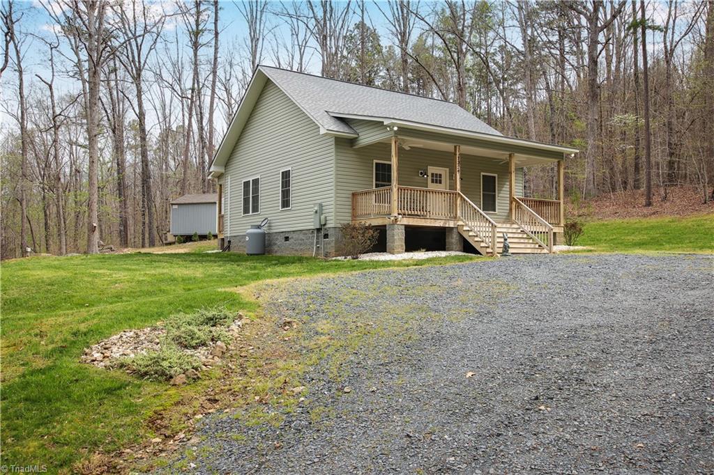7329 Lassiter Mill Road Asheboro, NC 27205 - Photo 6 of 50 Gallery Image 6