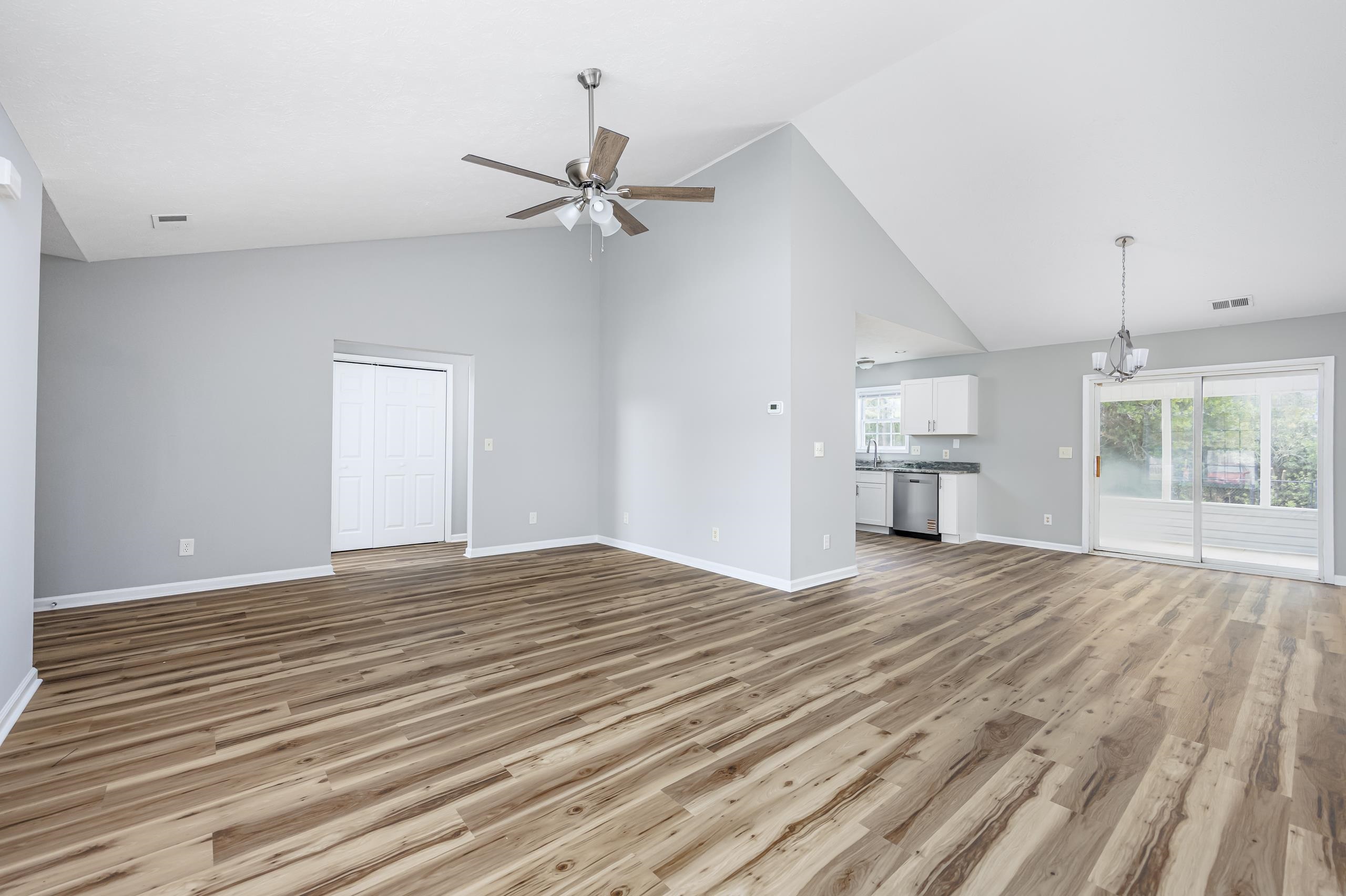 598 West Perry Road Myrtle Beach, SC 29579 - Photo 4 of 35